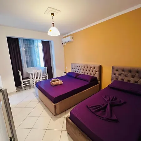 דירה Bakalli Rooms1 גולם