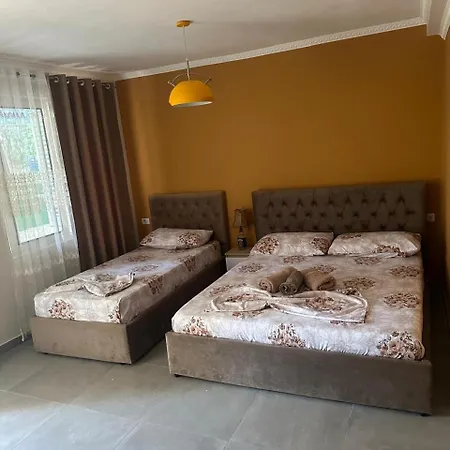 Bakalli Rooms1 * גולם